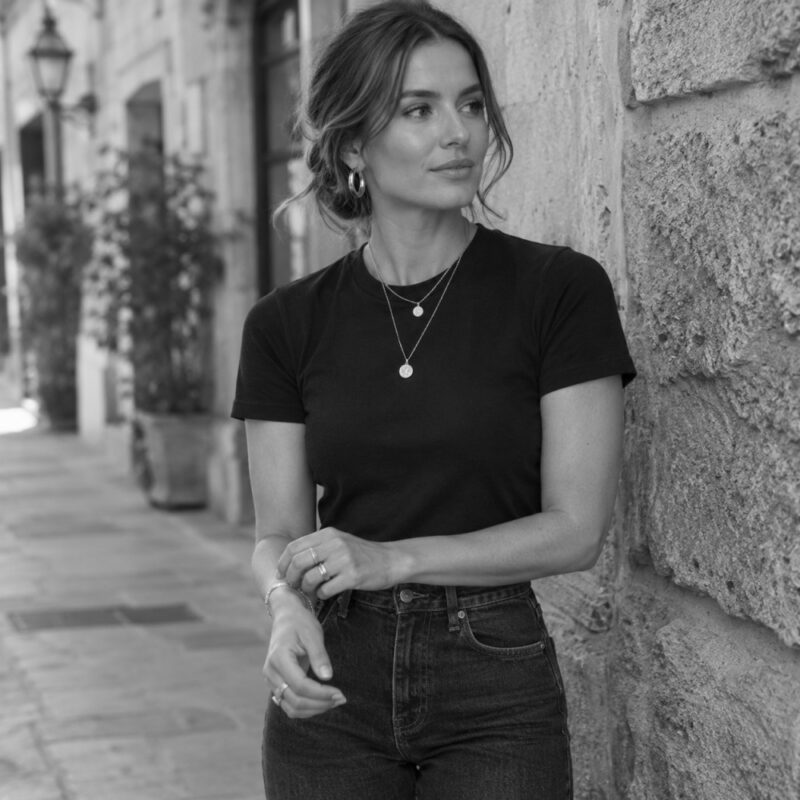 the-unexpected-ways-jewellery-changes-a-simple-outfit
