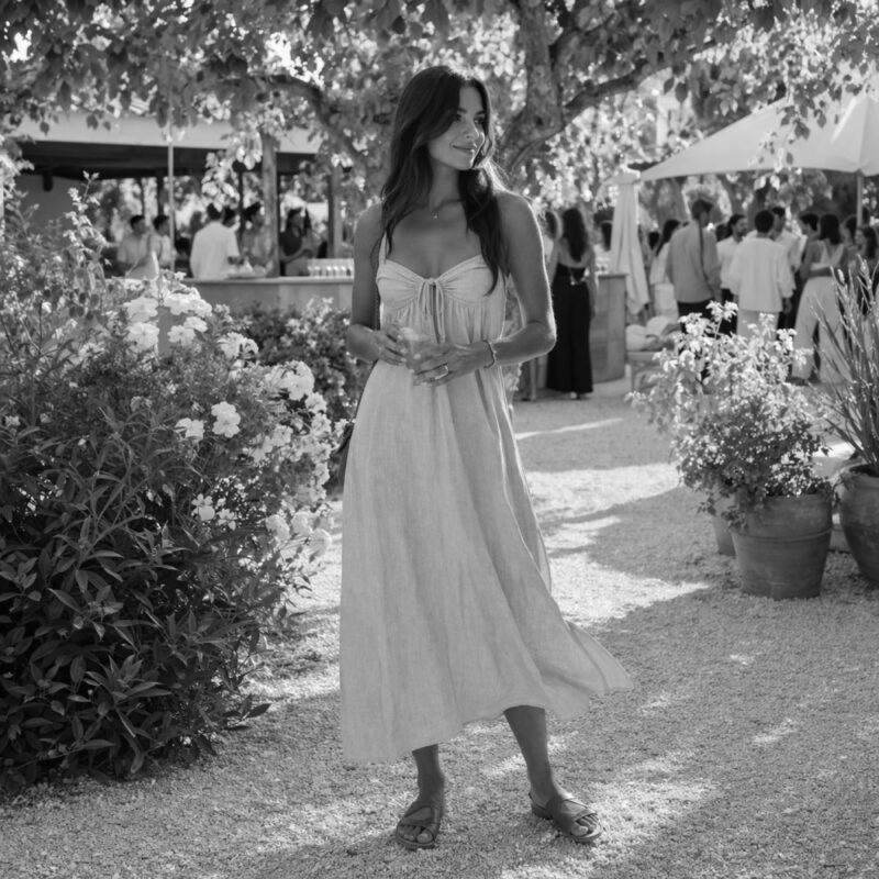 what-summer-event-outfits-look-like-when-people-keep-it-simple